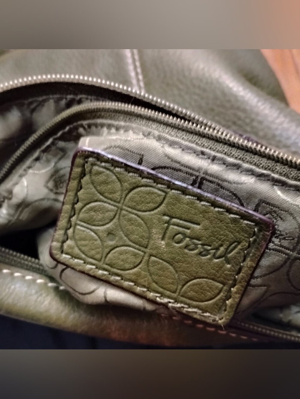 Fossil Vintage Cargo Crossbody Bag. Green, Pebbled Leather. - Picture 11 of 12